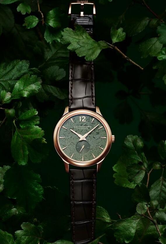 Swiss reproduction watches online are stunning to show natural beauty.